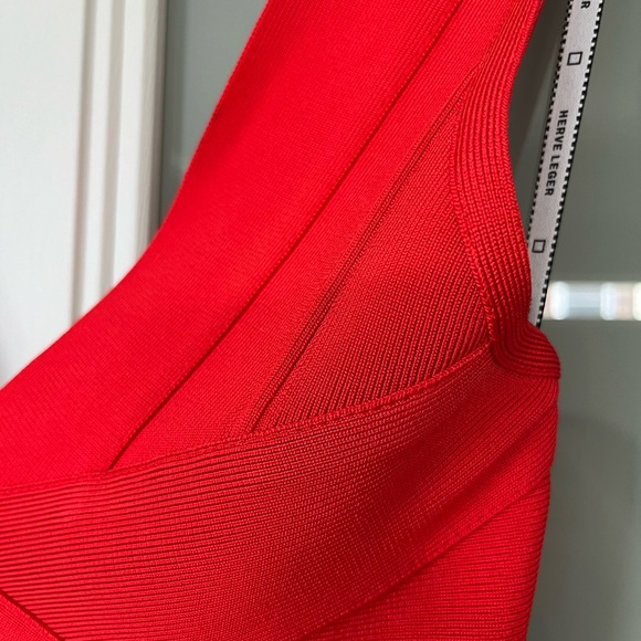 Herve Leger Bandage Bodycon dress size M - Picture 2 of 4